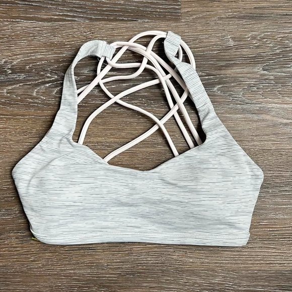 lululemon athletica Tops - Lululemon Sports Bra